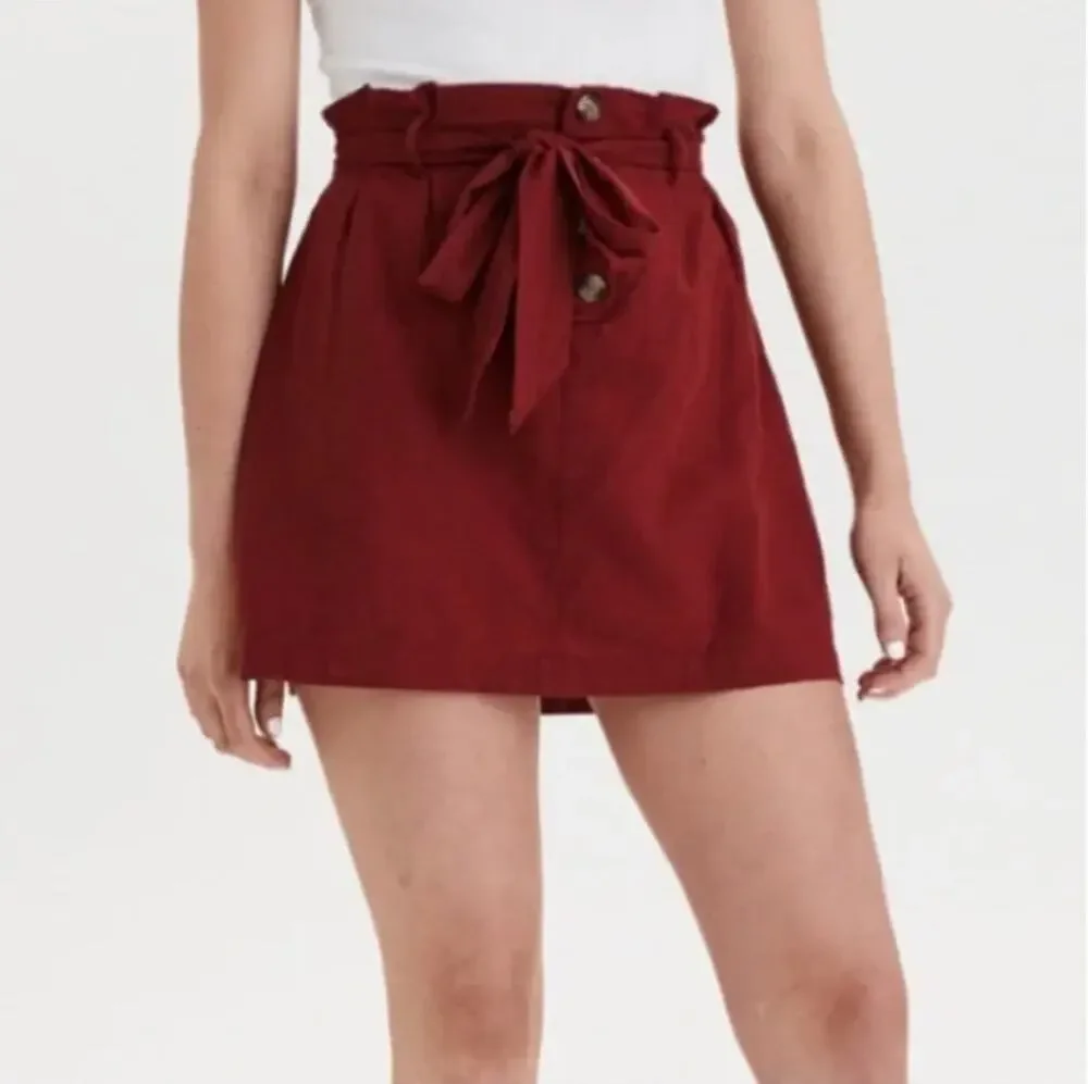 American Eagle Red Button Down High Rise Paperbag Tie Skirt Extra Small